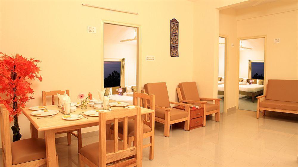 Arra Suites Kempegowda Airport Hotel Bangalore Exterior foto