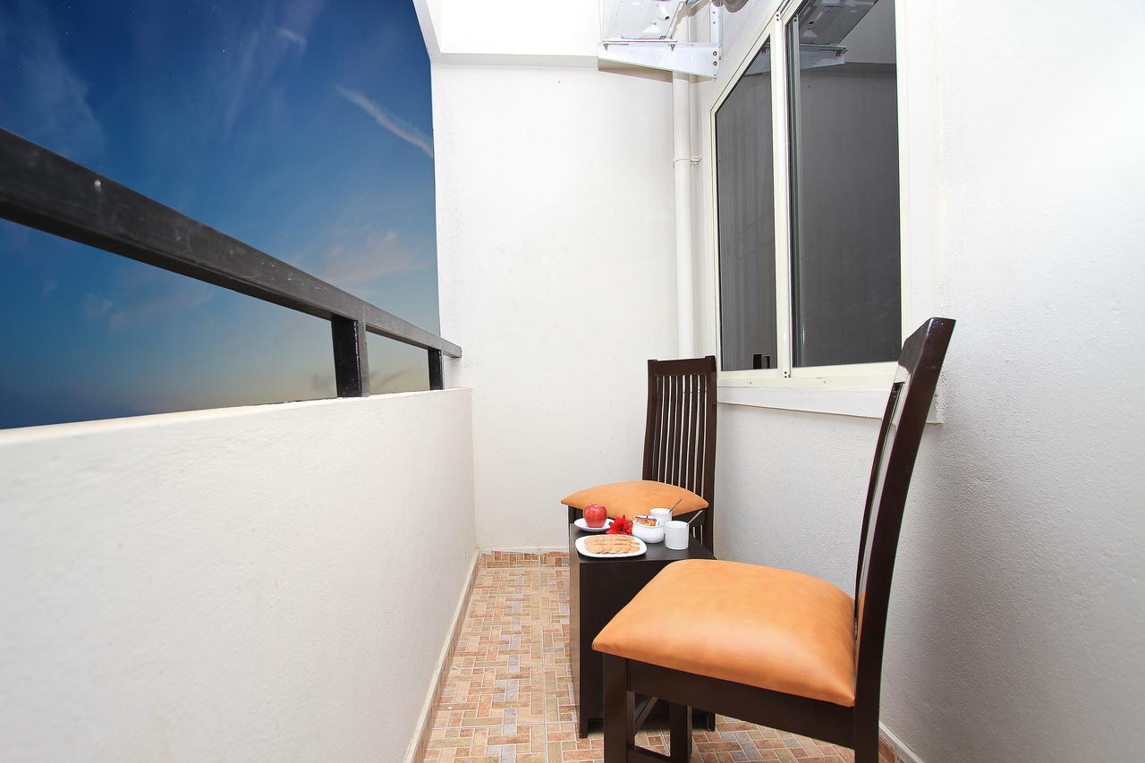 Arra Suites Kempegowda Airport Hotel Bangalore Exterior foto
