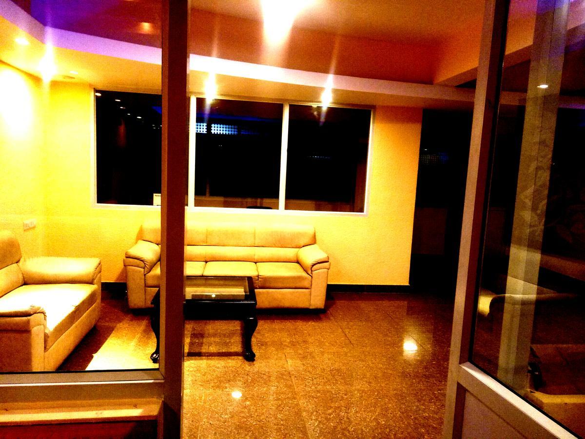 Arra Suites Kempegowda Airport Hotel Bangalore Exterior foto