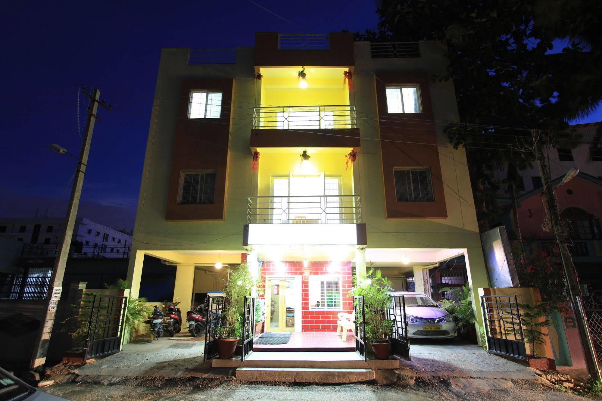 Arra Suites Kempegowda Airport Hotel Bangalore Exterior foto