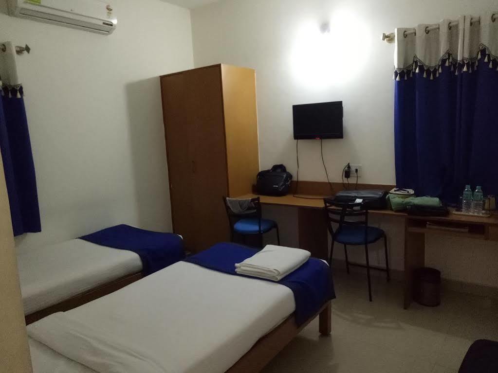 Arra Suites Kempegowda Airport Hotel Bangalore Exterior foto