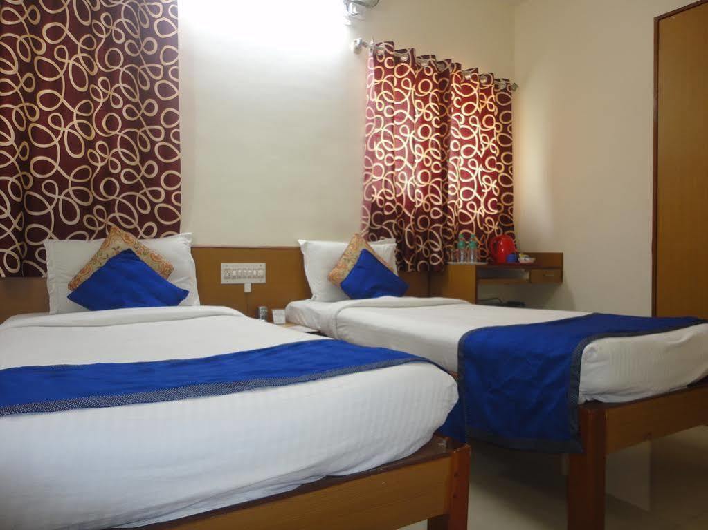 Arra Suites Kempegowda Airport Hotel Bangalore Exterior foto